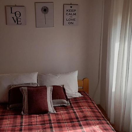 Direkt Na Moru - Bungalov Apartment Sibenik Ngoại thất bức ảnh