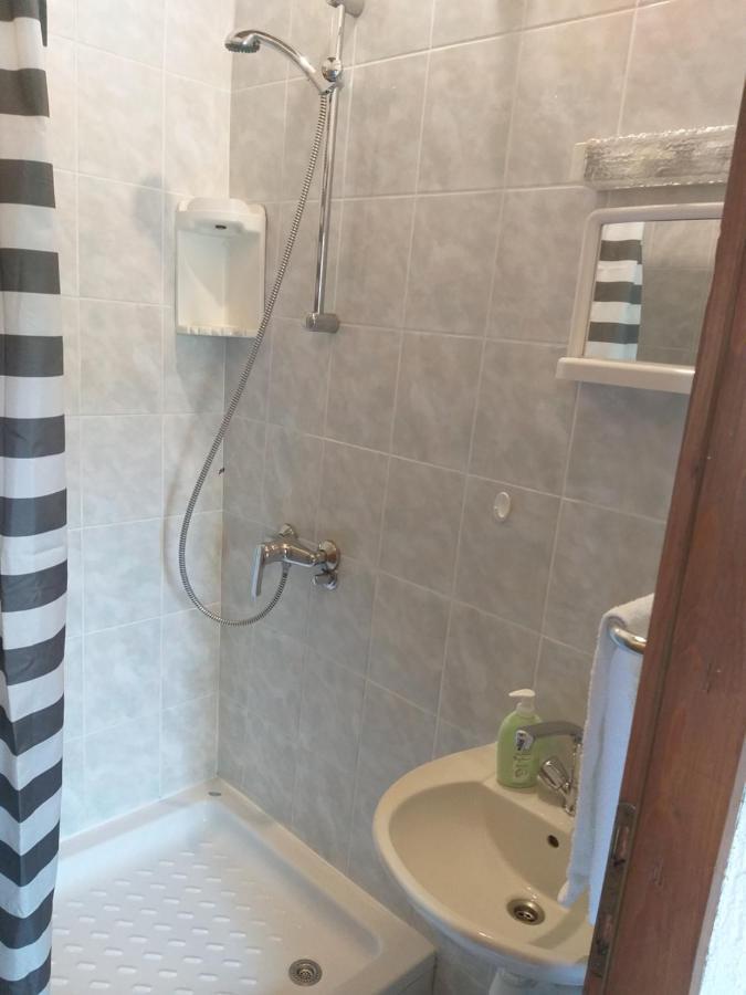 Direkt Na Moru - Bungalov Apartment Sibenik Ngoại thất bức ảnh