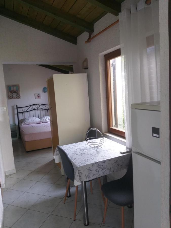 Direkt Na Moru - Bungalov Apartment Sibenik Ngoại thất bức ảnh
